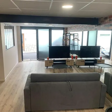 Bel F2, Jardin Privatif Et Calme Apartment