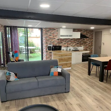 Bel F2, Jardin Privatif Et Calme Issoire